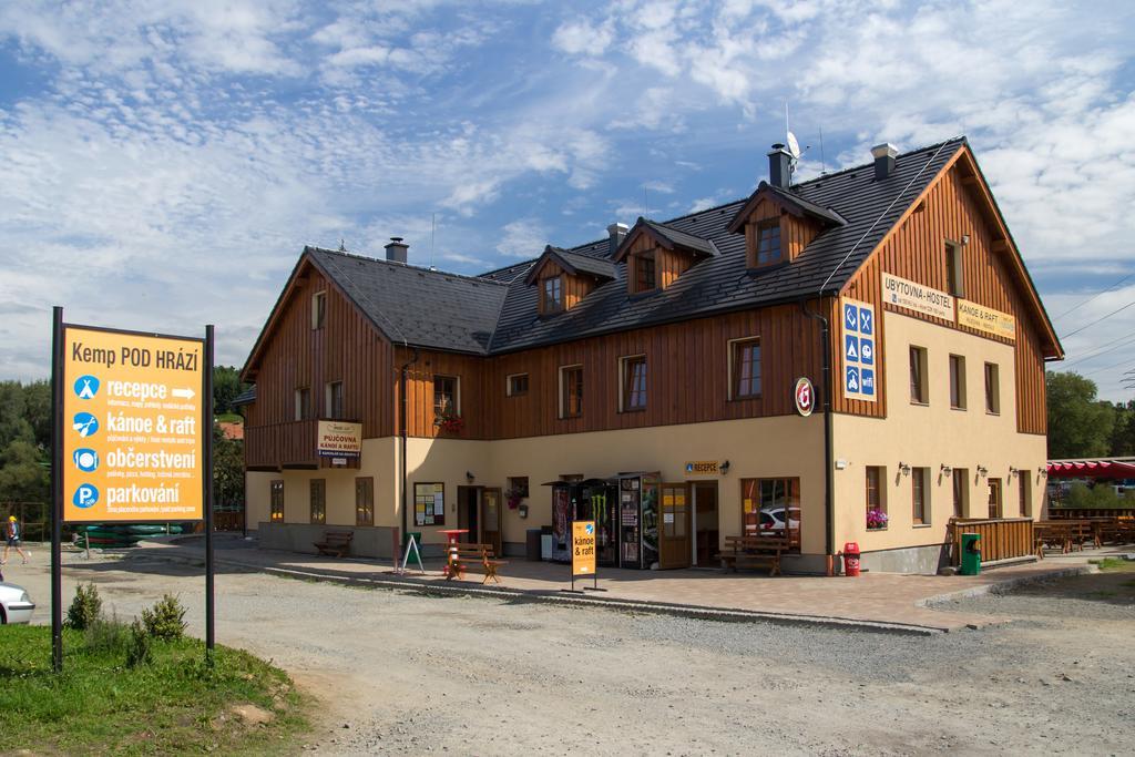 Ubytovna Pod Hrazi Vyšší Brod Екстериор снимка